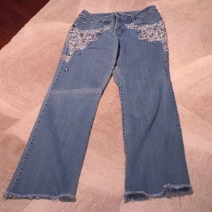 Beautiful Cache Embellished 👖 Jeans Size 6👖